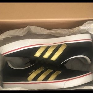Adidas Busenitz Sneakers